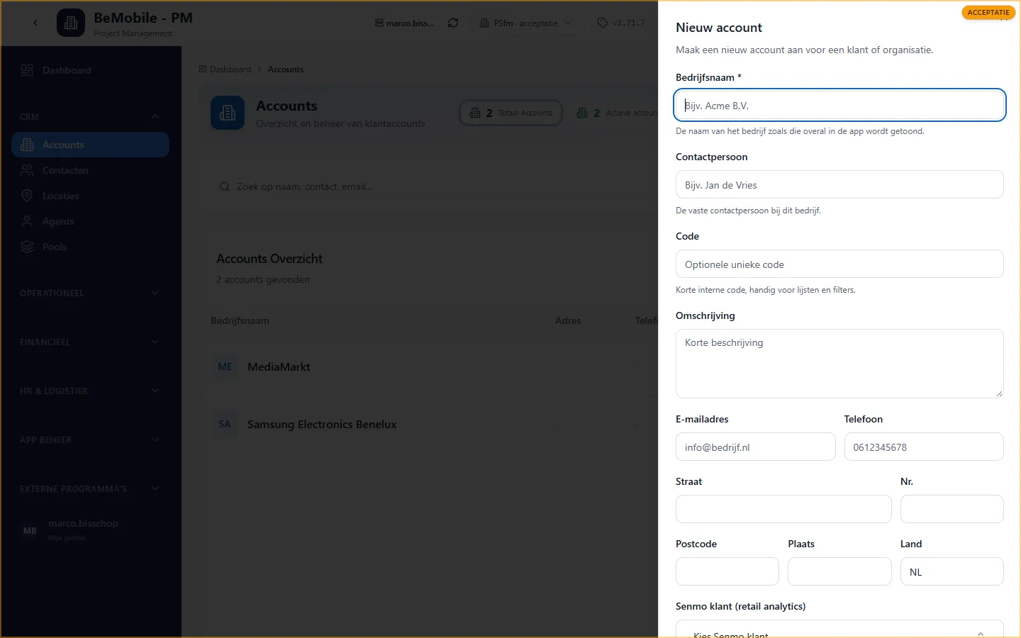 Het formulier Nieuw account met bedrijfsnaam, contactpersoon, code, omschrijving, e-mail, telefoon, adres, de Senmo-klant en de schakelaars